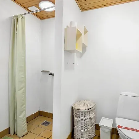 2642-nexo-skovsangervej-33 * Neksø